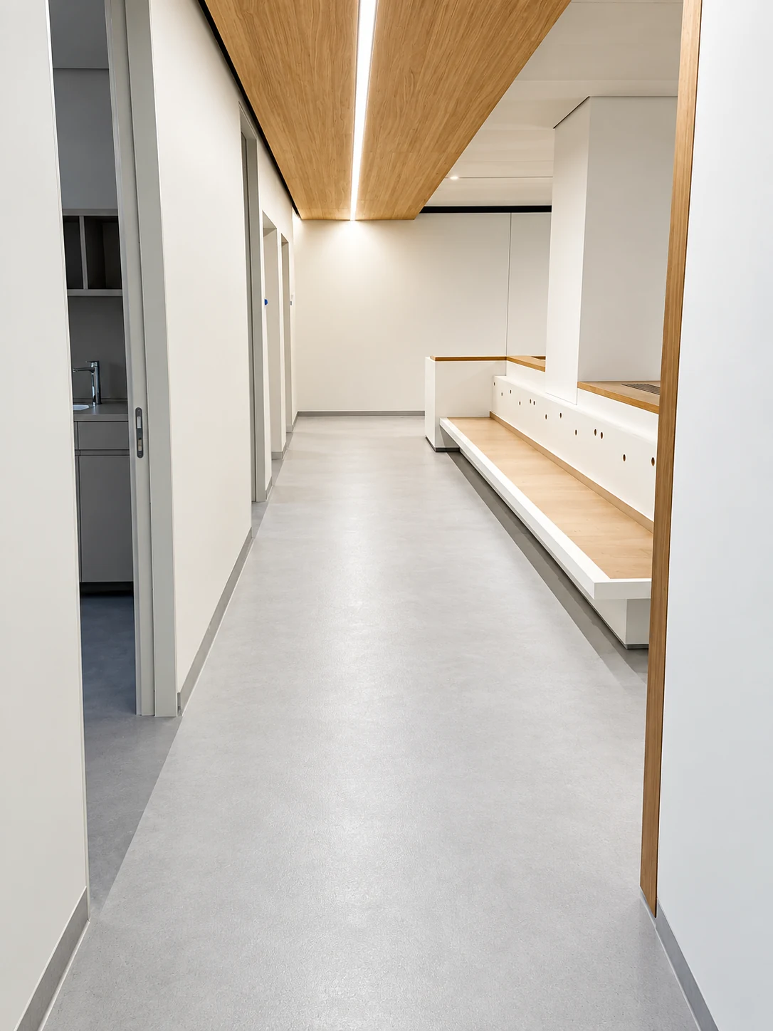 Gereinigter Innenbereich während der Baureinigung eines Ausbauprojekts in Zürich.