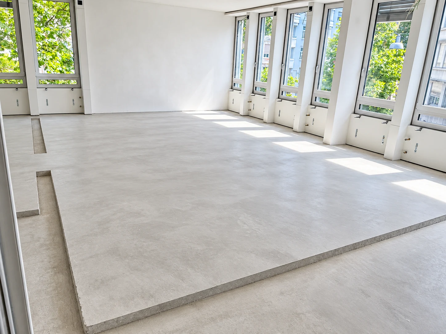 Innenraum im Bauzustand als Referenz für professionelle Baureinigung durch Propex in Zürich.